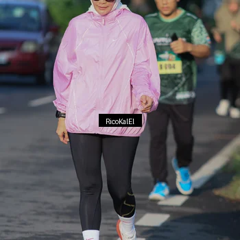 Runner Photo 6018321