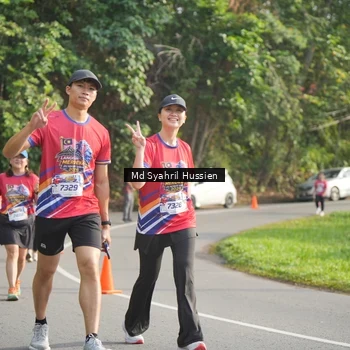 Runner Photo 6018322