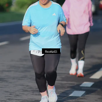 Runner Photo 6018324