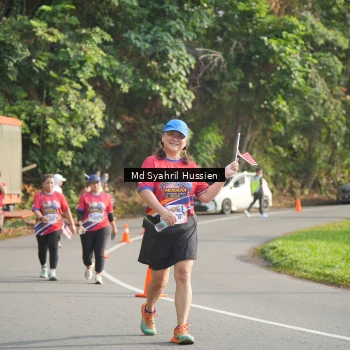 Runner Photo 6018333