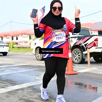 Runner Photo 6018353