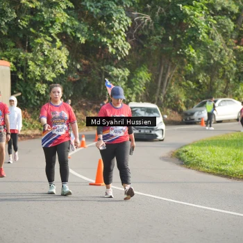 Runner Photo 6018356