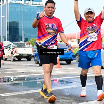 Runner Photo 6018383