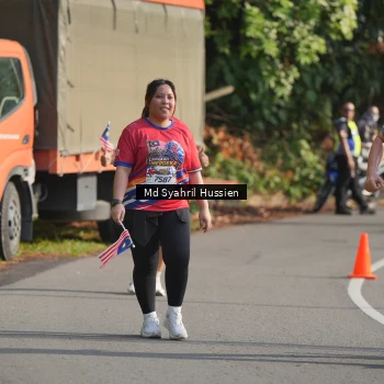 Runner Photo 6018393