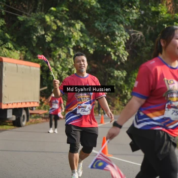 Runner Photo 6018401