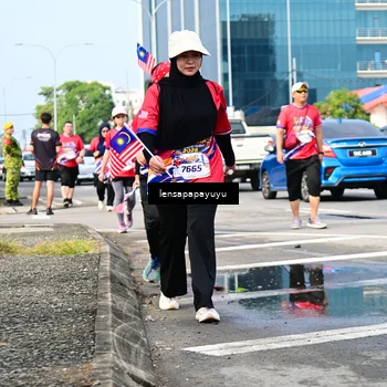 Runner Photo 6018403