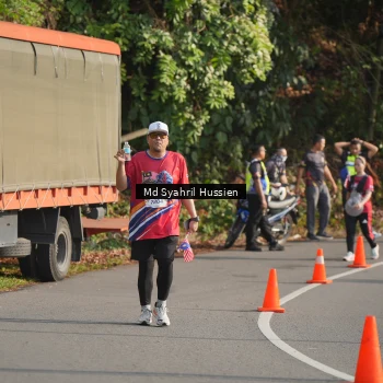 Runner Photo 6018415