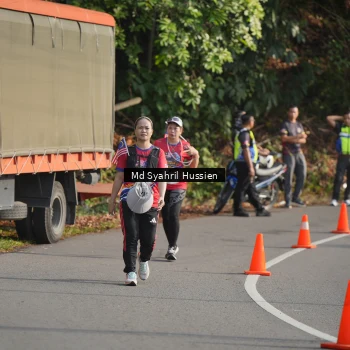 Runner Photo 6018420