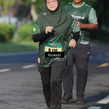 Runner Photo 6018421