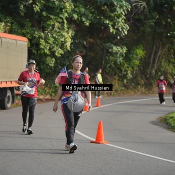 Runner Photo 6018430