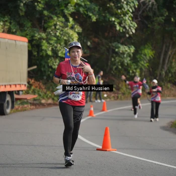 Runner Photo 6018433