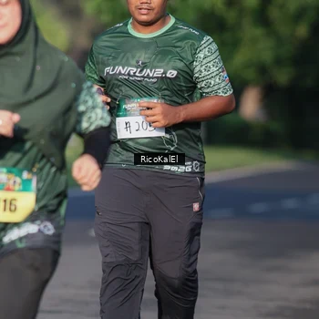 Runner Photo 6018434
