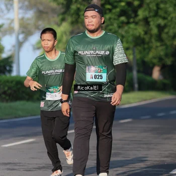 Runner Photo 6018438
