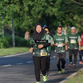 Runner Photo 6018440