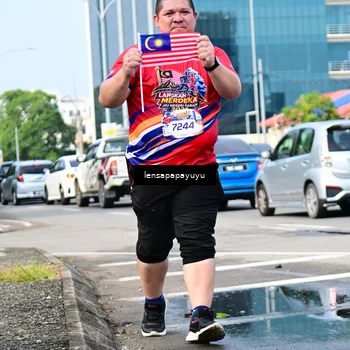 Runner Photo 6018461