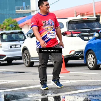 Runner Photo 6018469