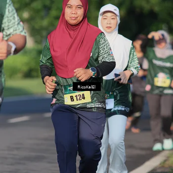 Runner Photo 6018473
