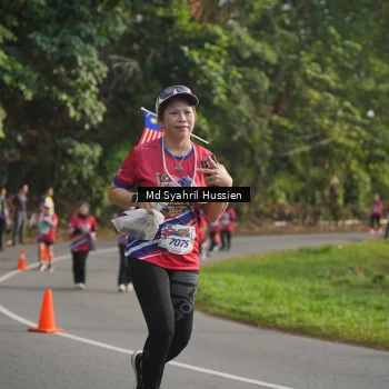 Runner Photo 6018474