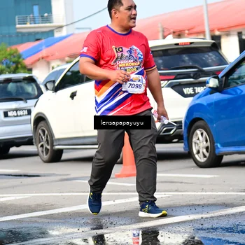 Runner Photo 6018475