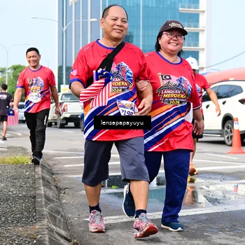 Runner Photo 6018476