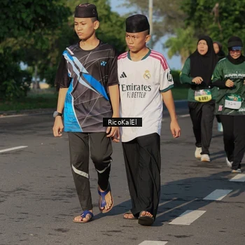 Runner Photo 6018490