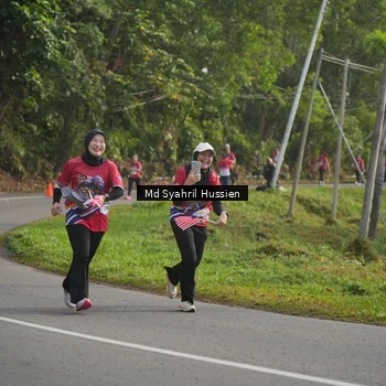 Runner Photo 6018507