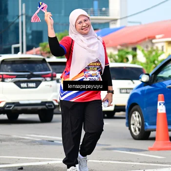 Runner Photo 6018512