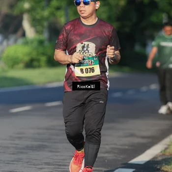 Runner Photo 6018520