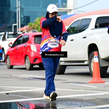 Runner Photo 6018538