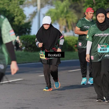 Runner Photo 6018545