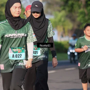 Runner Photo 6018556