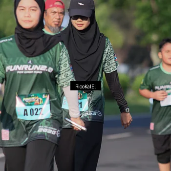 Runner Photo 6018557