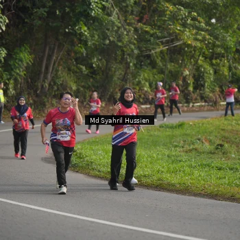 Runner Photo 6018563