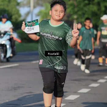 Runner Photo 6018564