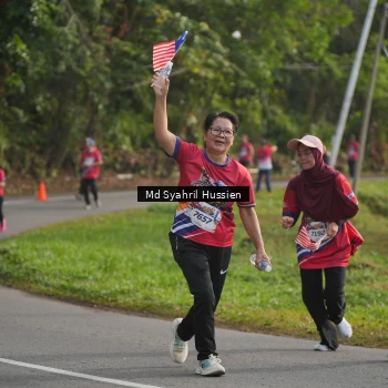 Runner Photo 6018568