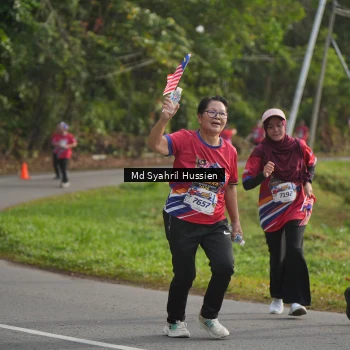 Runner Photo 6018573