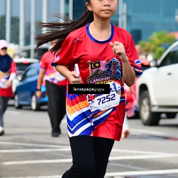 Runner Photo 6018580