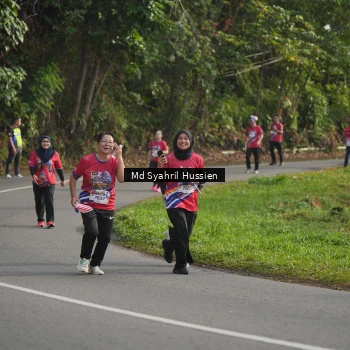 Runner Photo 6018581