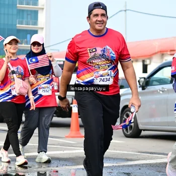 Runner Photo 6018589
