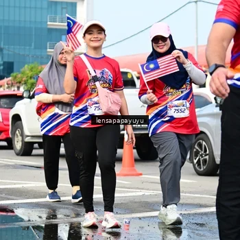 Runner Photo 6018590
