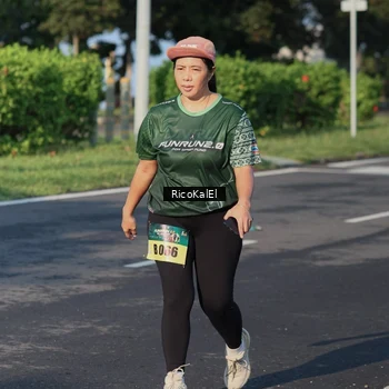 Runner Photo 6018593