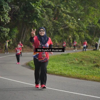 Runner Photo 6018606