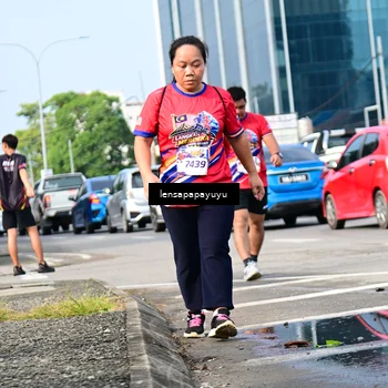 Runner Photo 6018626