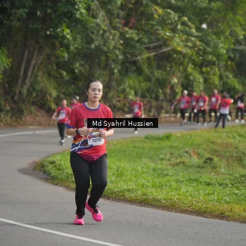 Runner Photo 6018627