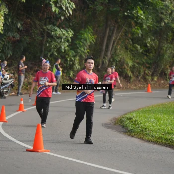 Runner Photo 6018636