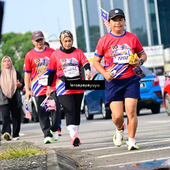 Runner Photo 6018638