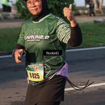 Runner Photo 6018649