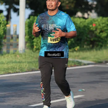 Runner Photo 6018667