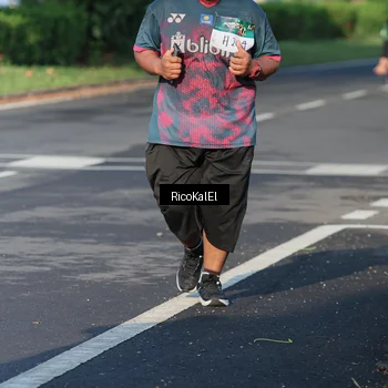 Runner Photo 6018668