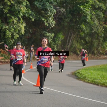 Runner Photo 6018690